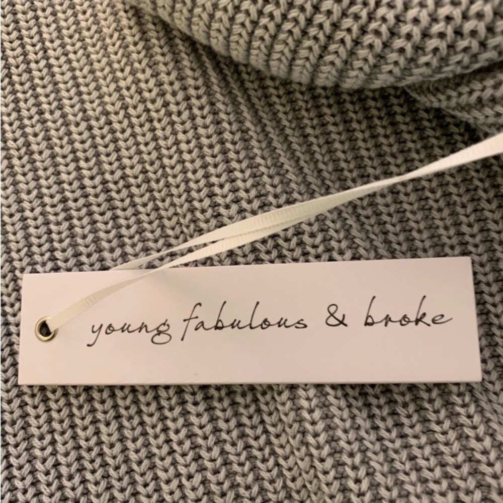 Young Fabulous & Broke Camron Grey Pullover Turtleneck Sweater Size M/L - Picture 7 of 8